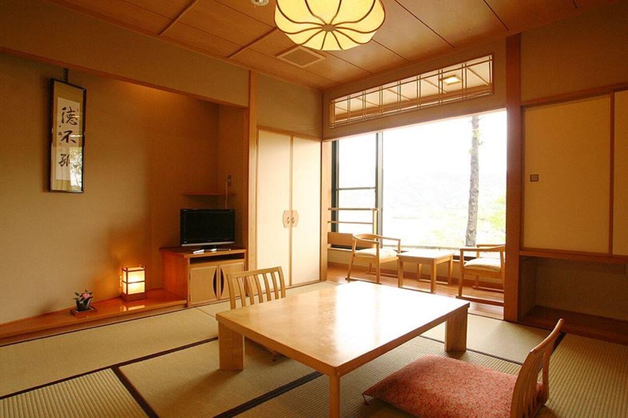 Hotel Maruei Fujikawaguchiko Esterno foto